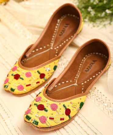 Dazzling Daffodils Juttis